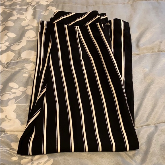 H&M Pants - Black & White Striped Palazzo Pants